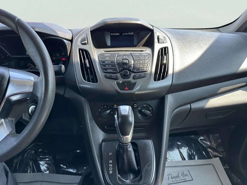 2016 Ford Transit Connect LWB XL - 23006129 - 19