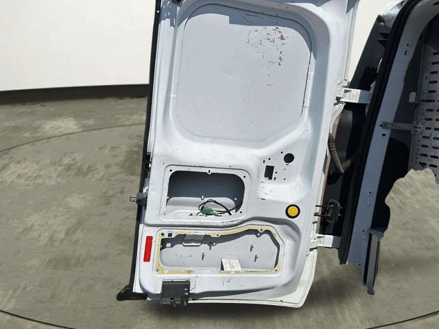 2016 Ford Transit Connect LWB XL - 23006129 - 30