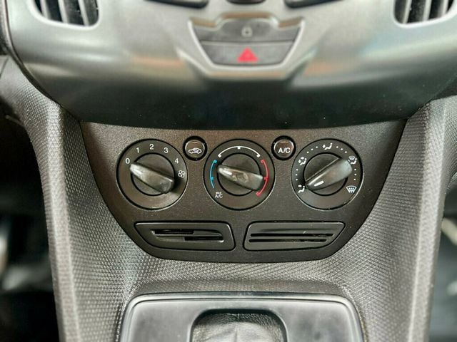 2016 Ford Transit Connect LWB XL - 23016725 - 19