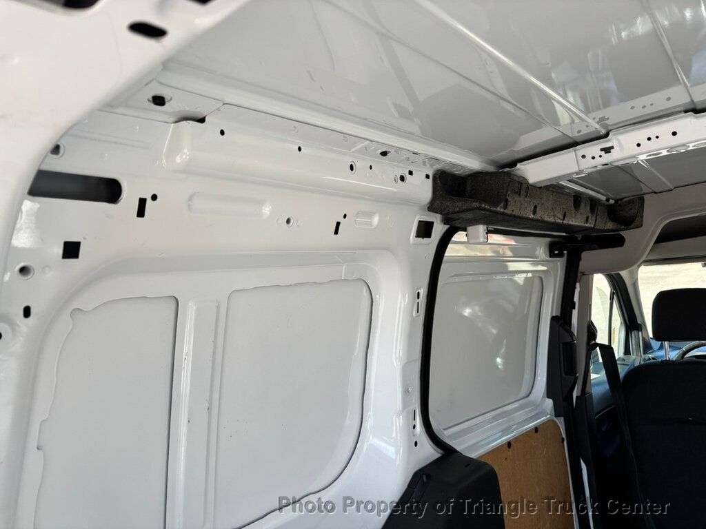 2016 Ford TRANSIT CONNECT JUST 17k MILES! LONG WHEELBASE +REAR LIFT GATE! FINANCE OR LEASE! - 22973005 - 13