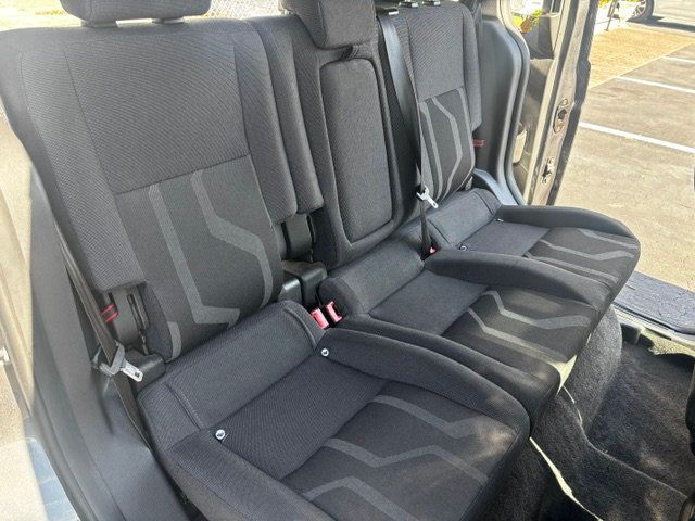 2016 Ford Transit Connect Wagon 4dr Wagon SWB XLT w/Rear Liftgate - 23057813 - 11