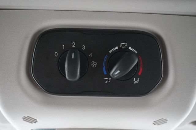 2016 Ford Transit Wagon  - 22879582 - 17