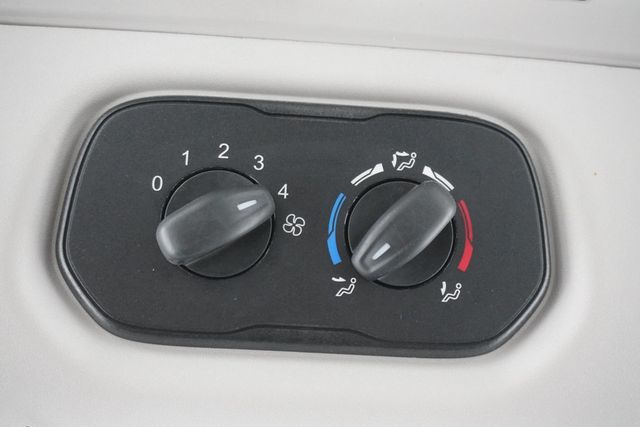 2016 Ford Transit Wagon  - 22933138 - 15