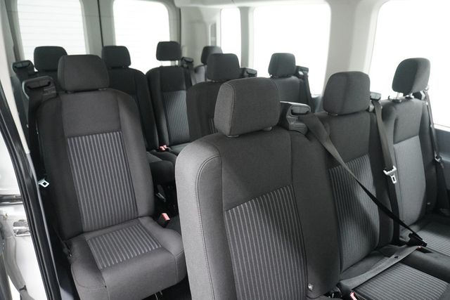 2016 Ford Transit Wagon  - 22933139 - 9