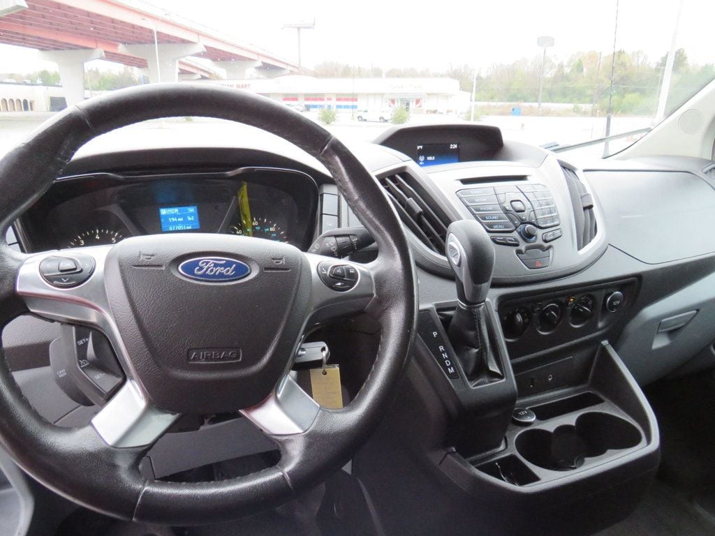 2016 Ford Transit Wagon 15 passenger - 22686915 - 10