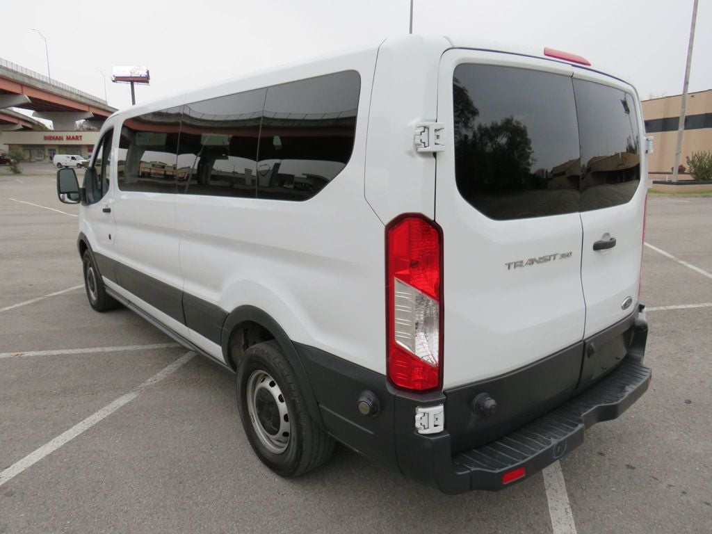 2016 Ford Transit Wagon 15 passenger - 22686915 - 6