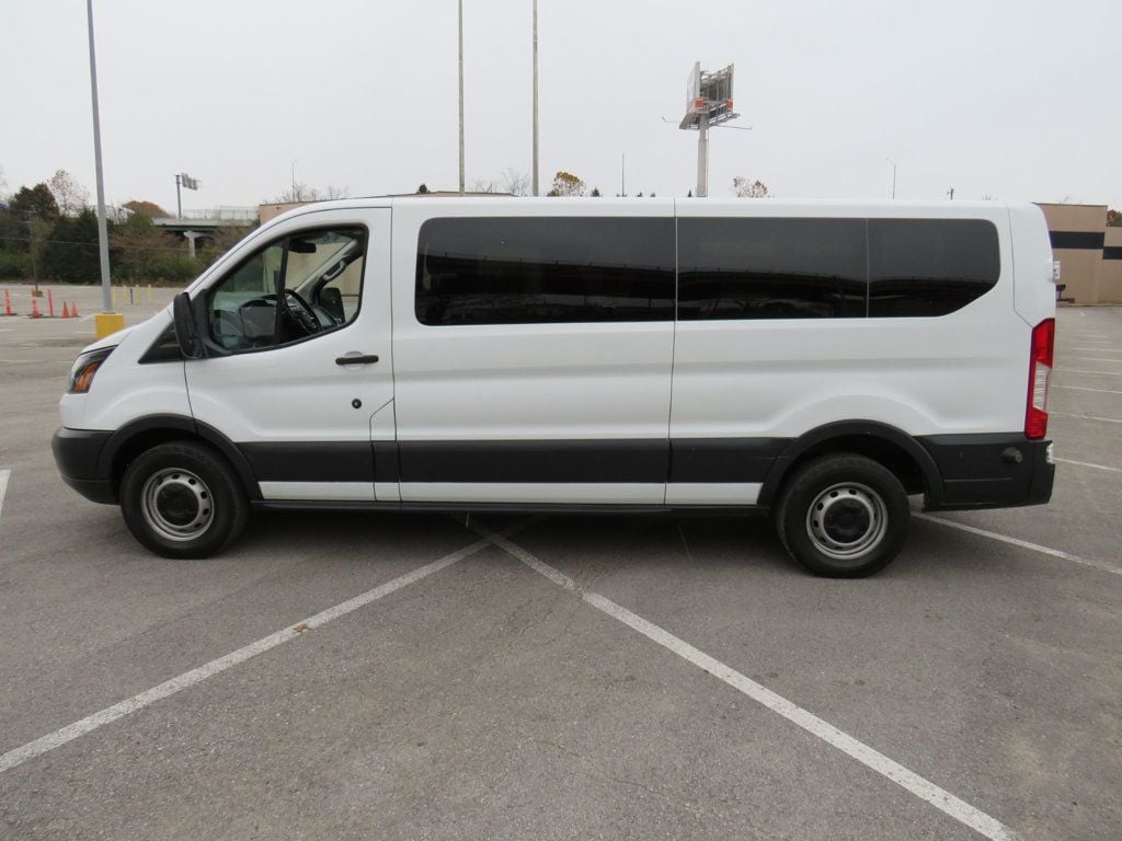 2016 Ford Transit Wagon 15 passenger - 22686915 - 7