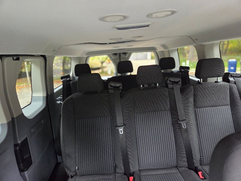 2016 Ford Transit XL Van photo 4