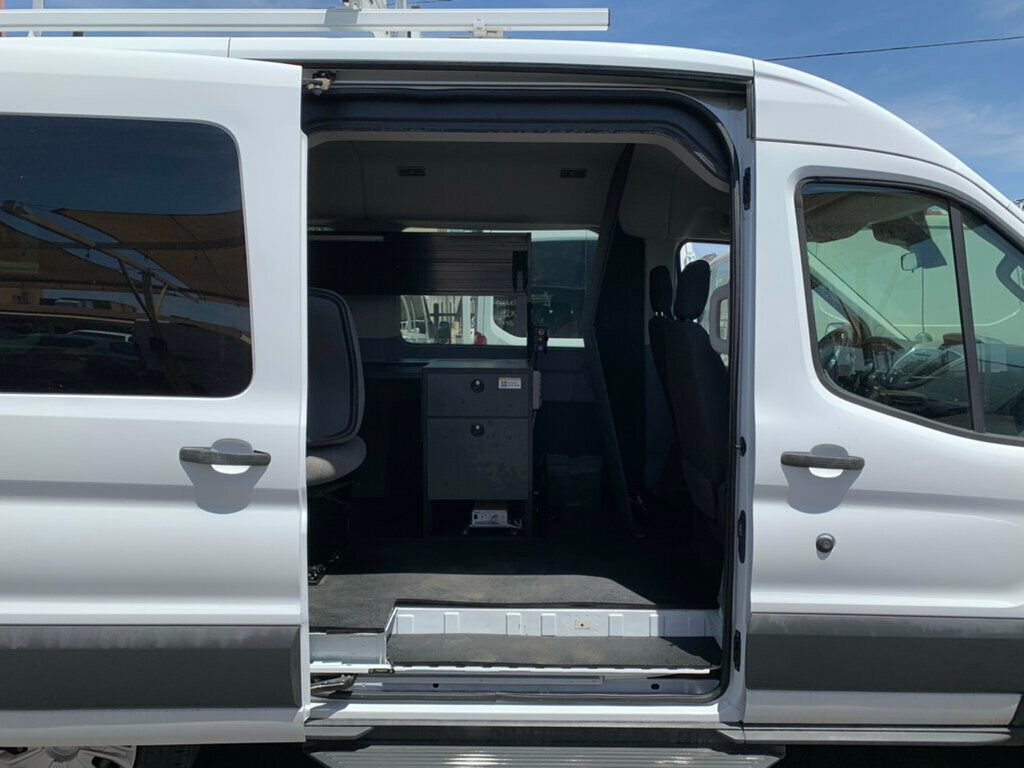 2016 Ford Transit XLT photo 3