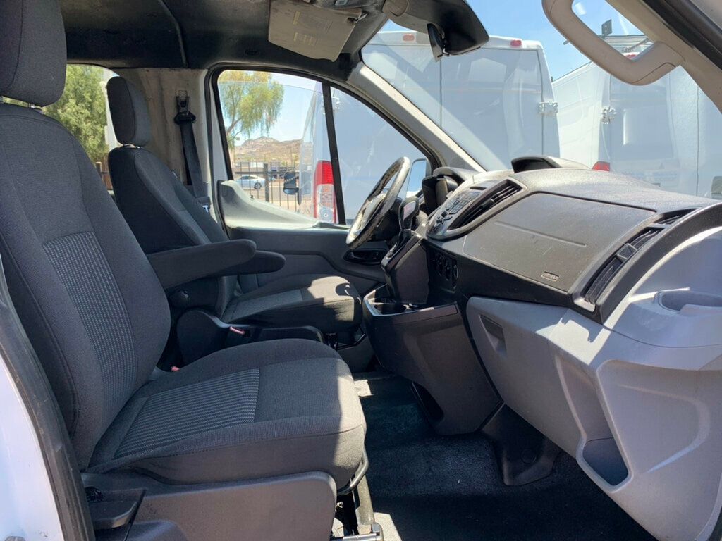 2016 Ford Transit XLT Van photo 17