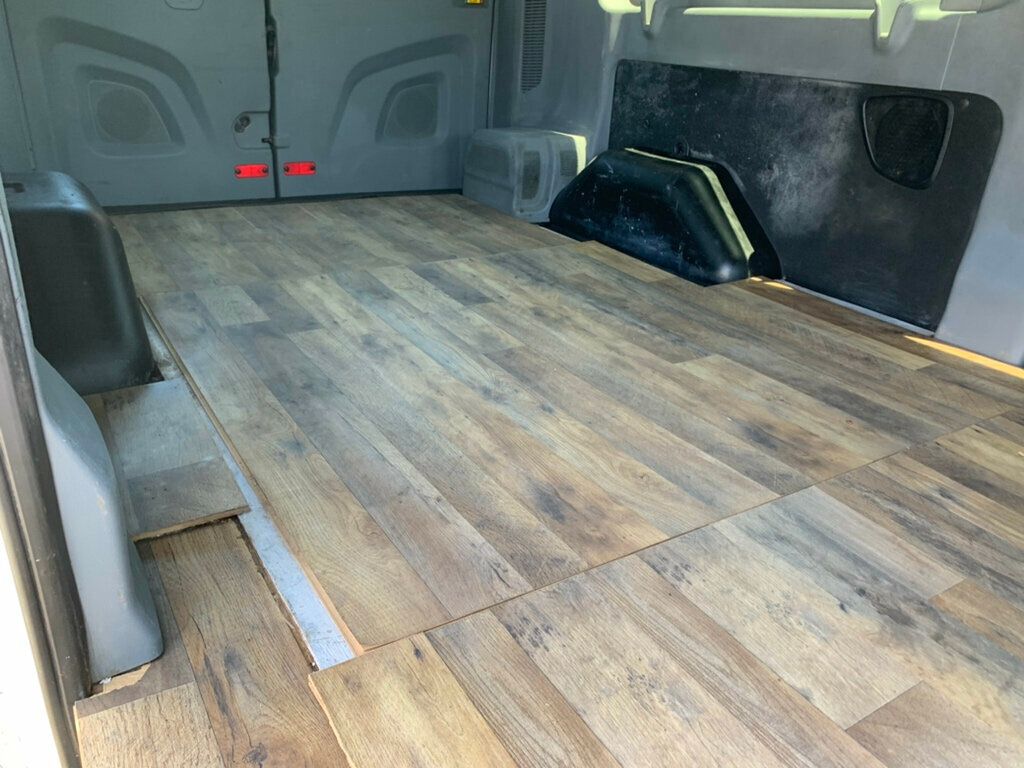 2016 Ford Transit XLT Van photo 23