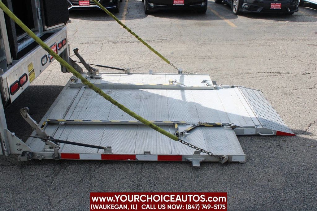 2016 Freightliner Chassis 4X2 Chassis - 22586783 - 17