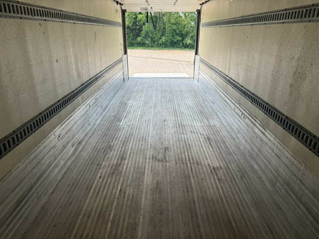 2016 Freightliner M2106 REEFER 20 FOOT BOX TRUCK READY TO WORK OTHERS IN STOCK - 22841736 - 32