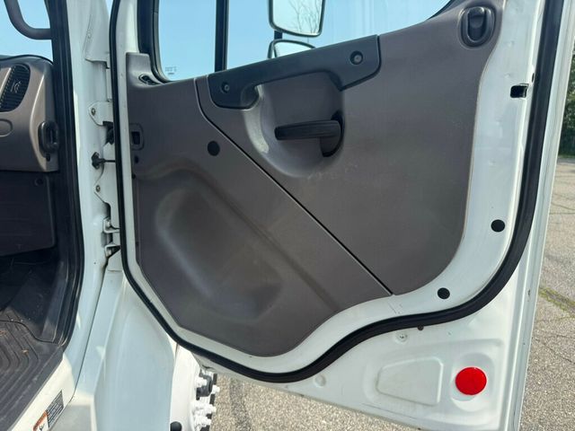 2016 Freightliner M2106 REEFER 20 FOOT BOX TRUCK READY TO WORK OTHERS IN STOCK - 22841736 - 58