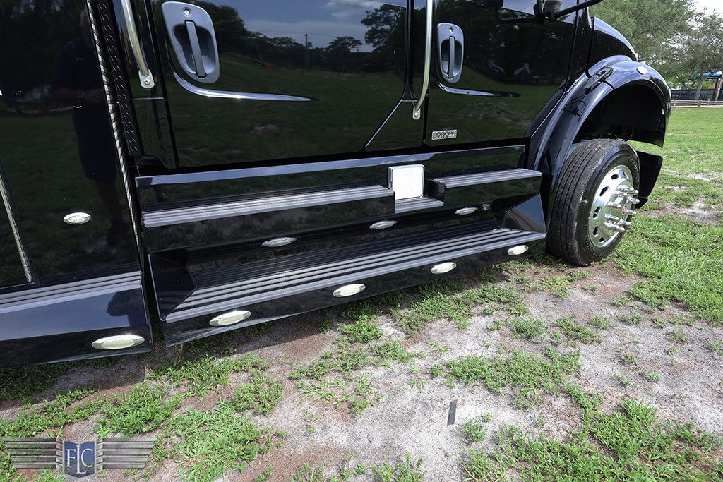 2016 Freightliner SportChassis P2 - 22880701 - 12