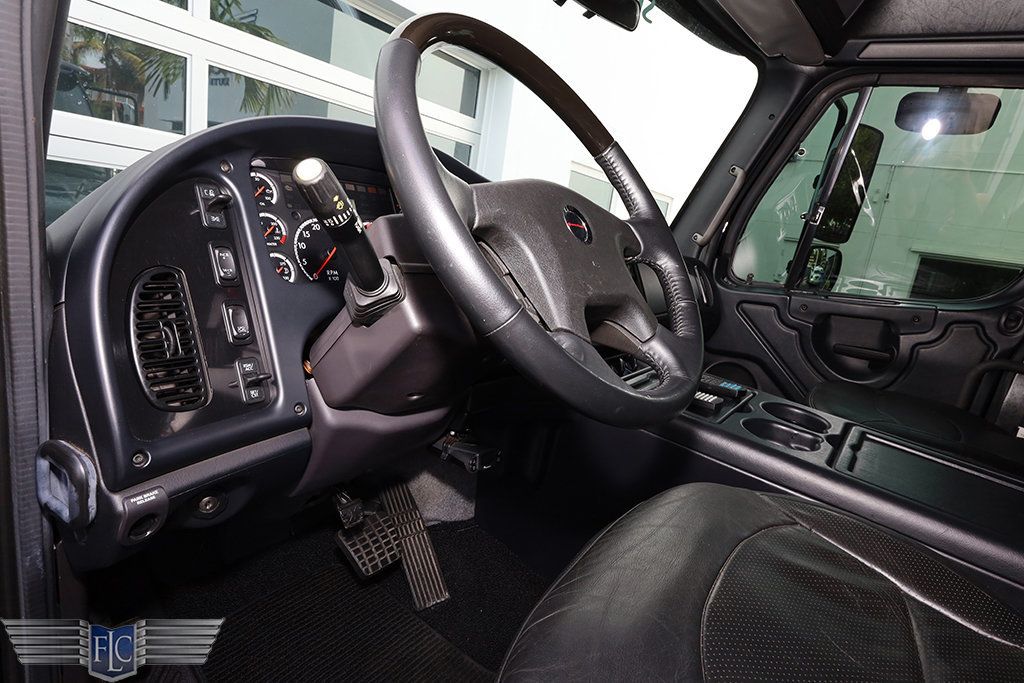 2016 Freightliner SportChassis P2 - 22880701 - 22