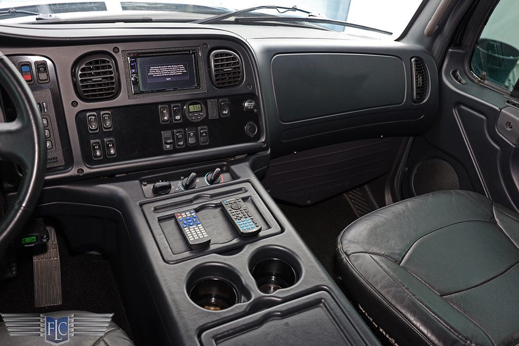 2016 Freightliner SportChassis P2 - 22880701 - 24