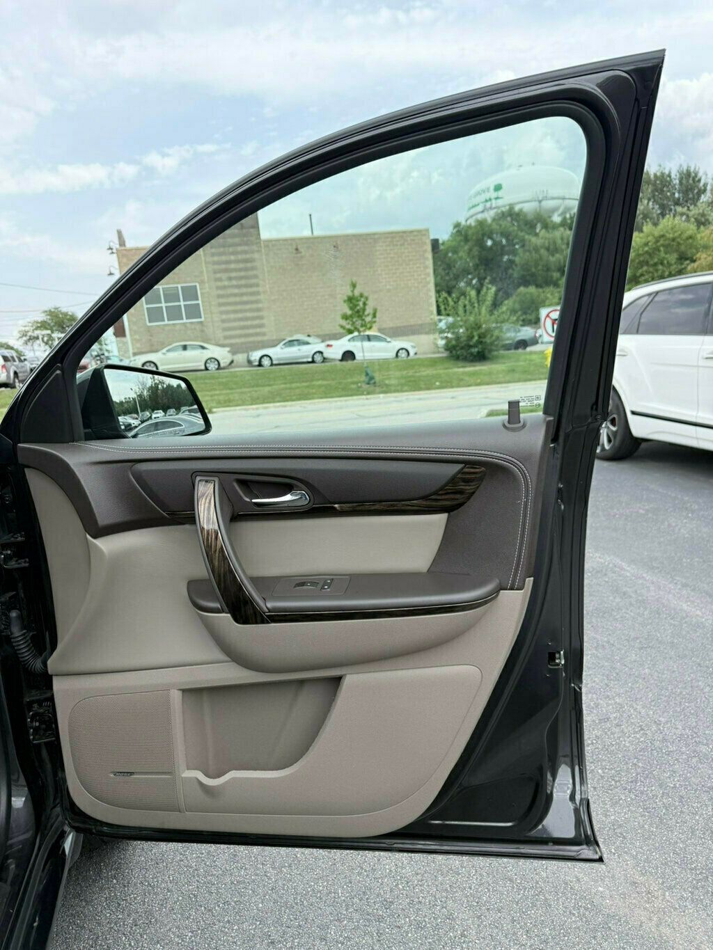 2016 Gmc Acadia Denali photo 22