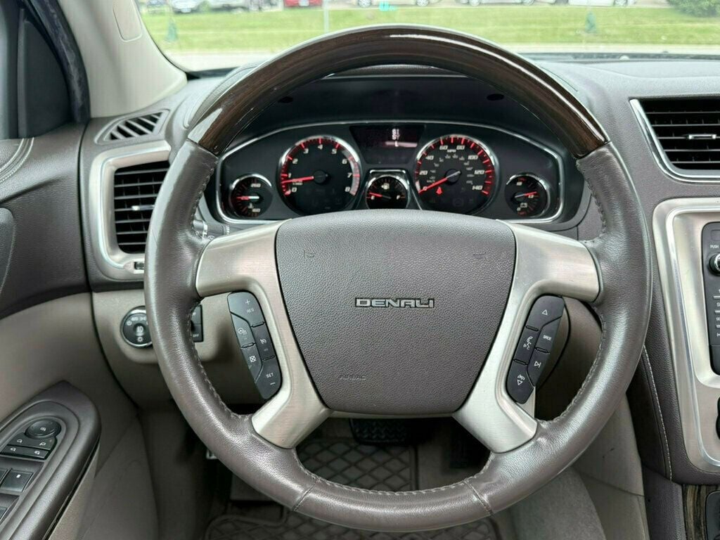 2016 Gmc Acadia Denali photo 25