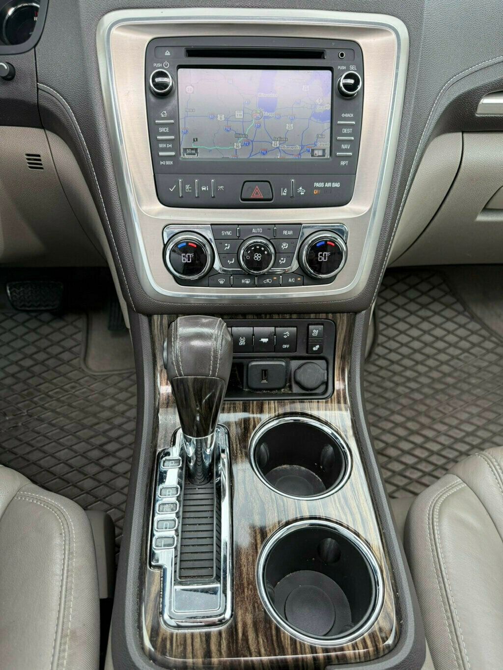 2016 Gmc Acadia Denali photo 33