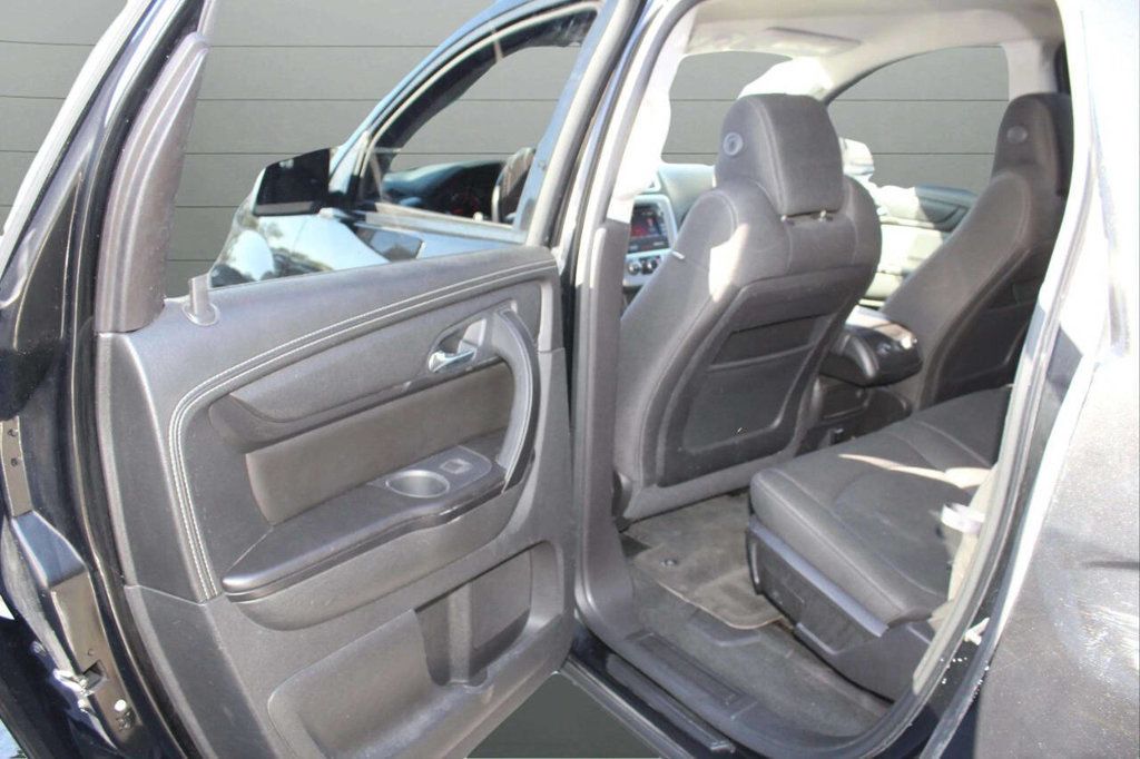 2016 GMC Acadia FWD 4dr SLE w/SLE-1 - 22930548 - 11