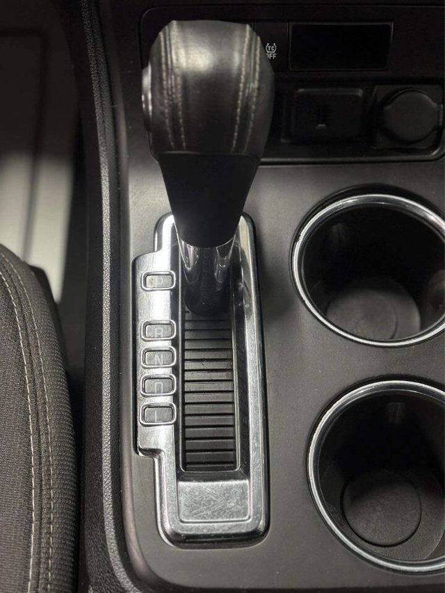 2016 GMC Acadia FWD 4dr SLE w/SLE-1 - 22974786 - 30