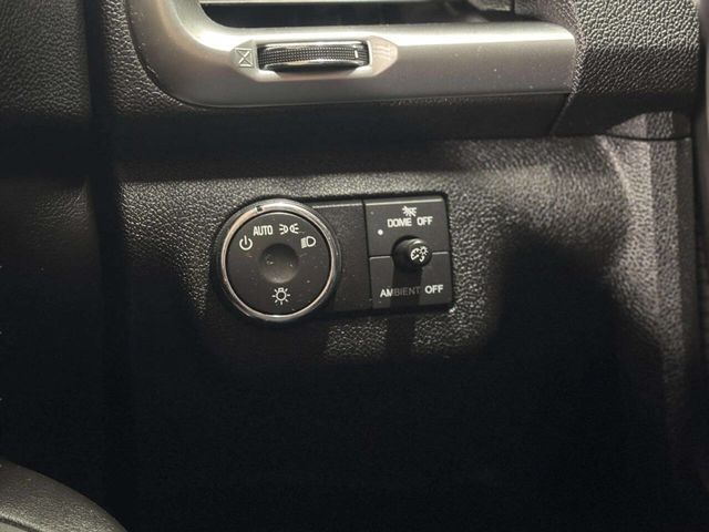 2016 GMC Acadia FWD 4dr SLE w/SLE-1 - 22974786 - 37