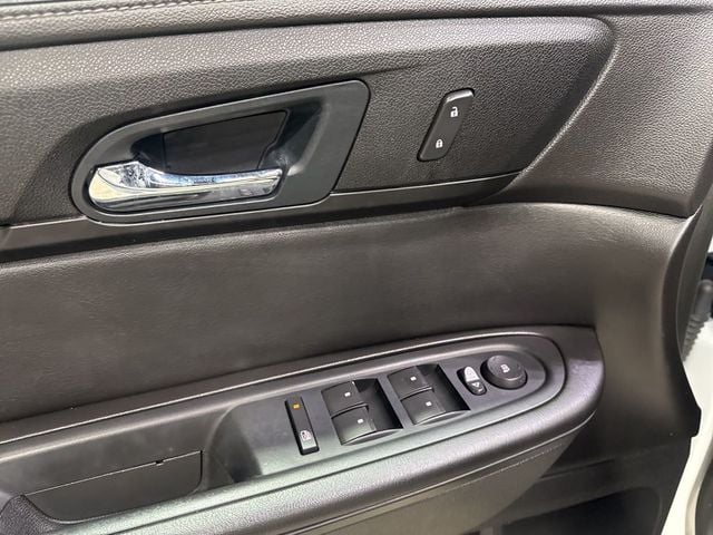 2016 GMC Acadia FWD 4dr SLE w/SLE-2 - 22987305 - 25