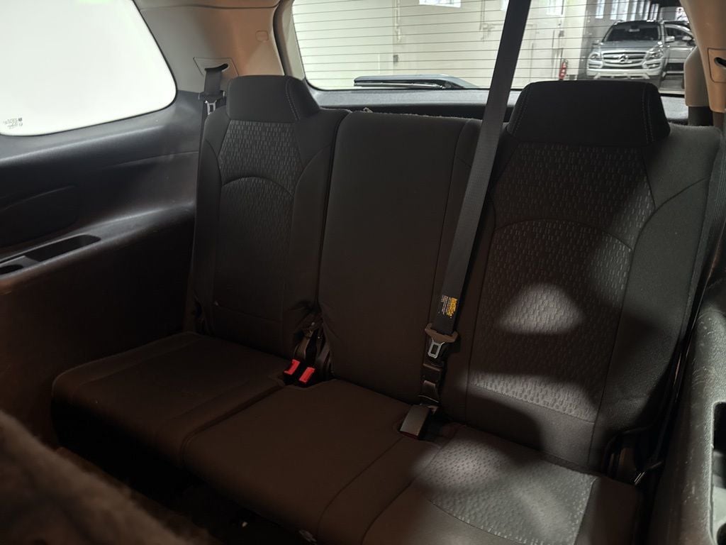 2016 GMC Acadia FWD 4dr SLE w/SLE-2 - 22987305 - 30