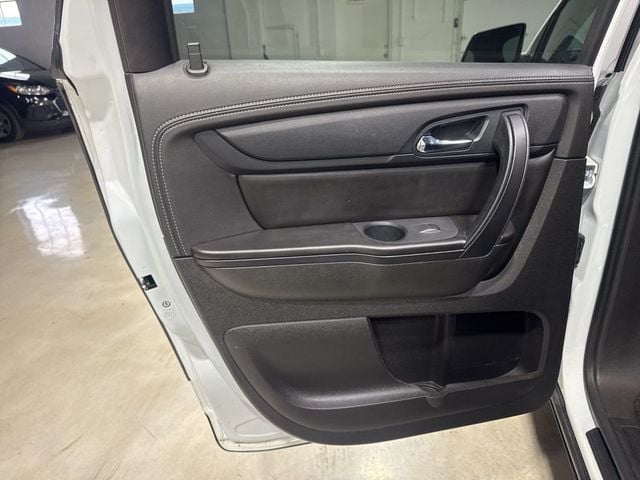 2016 GMC Acadia FWD 4dr SLE w/SLE-2 - 22987305 - 31