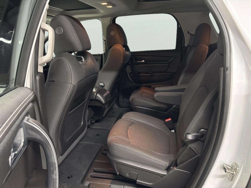 2016 GMC Acadia FWD 4dr SLE w/SLE-2 - 23013484 - 16