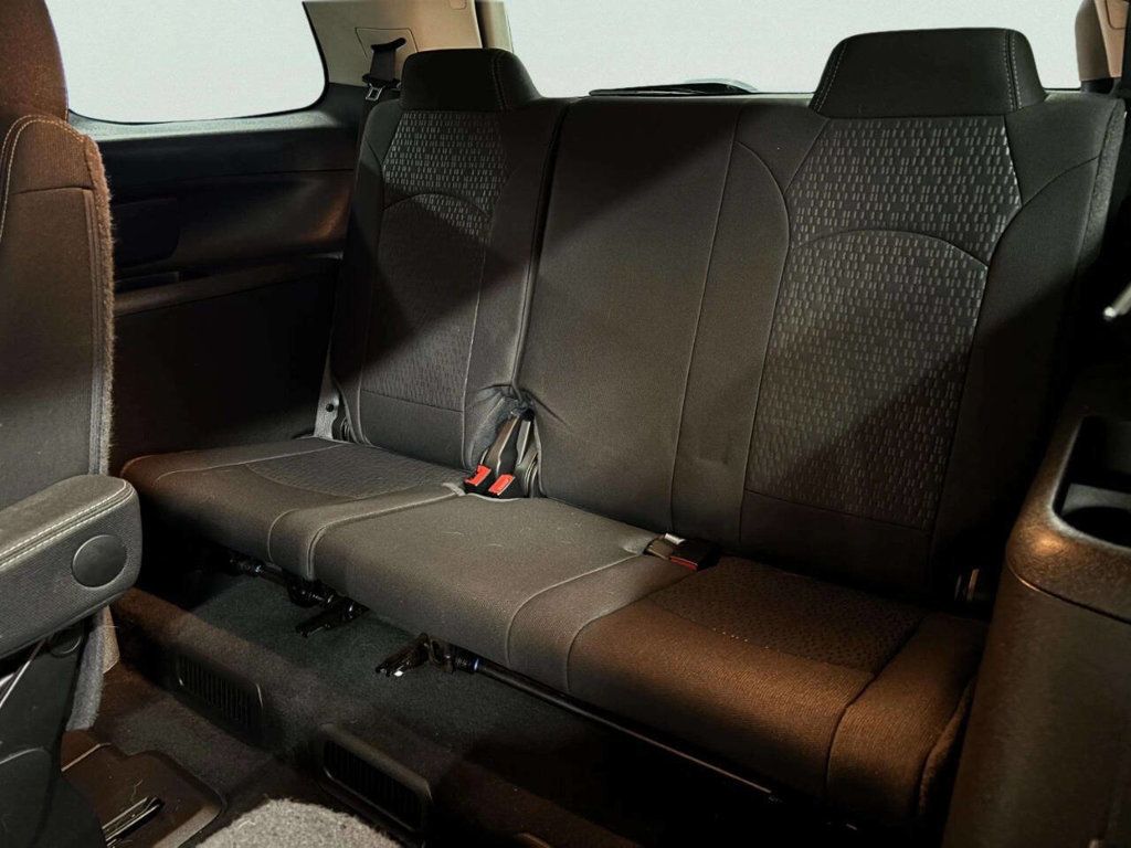 2016 GMC Acadia FWD 4dr SLE w/SLE-2 - 23013484 - 17