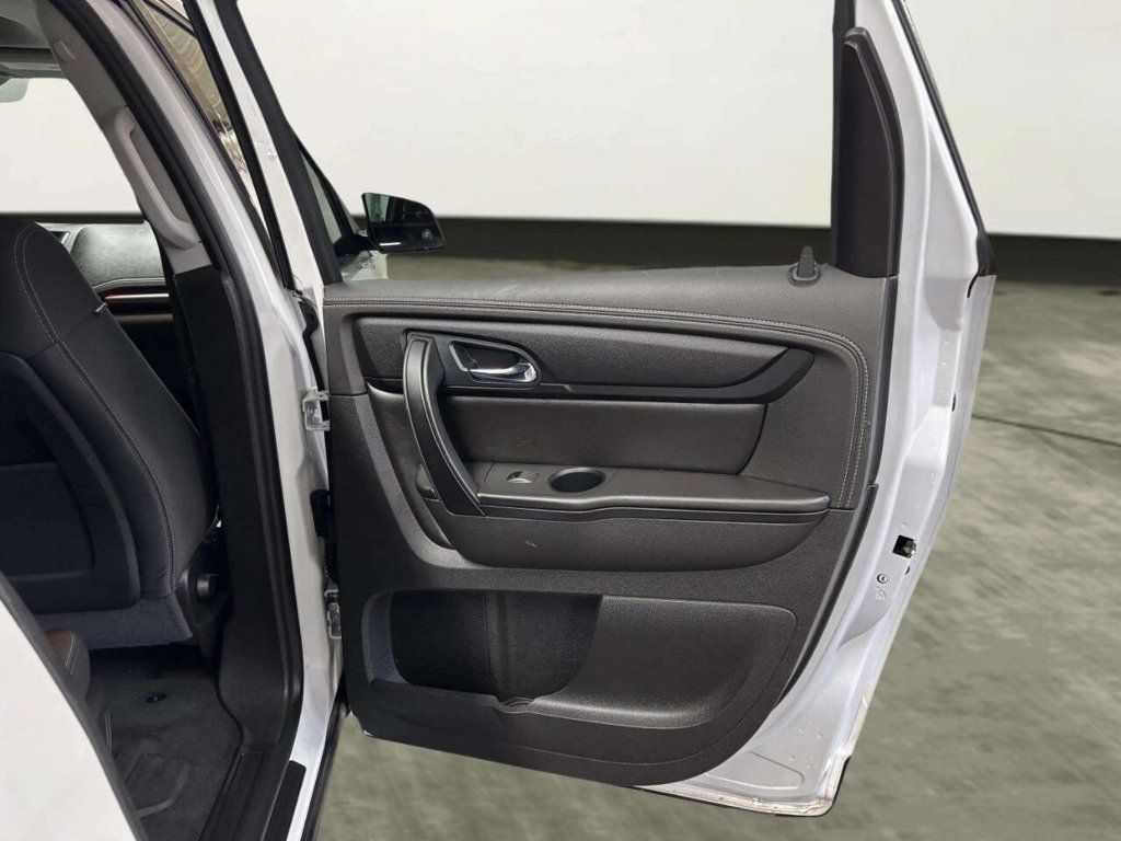 2016 GMC Acadia FWD 4dr SLE w/SLE-2 - 23013484 - 18