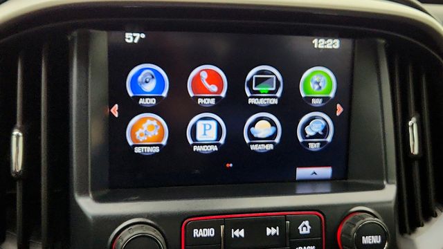 2016 GMC Canyon 4WD Crew Cab 140.5'' SLT with 8'' Nav, Bose Sound & Driver Alert - 22951211 - 18