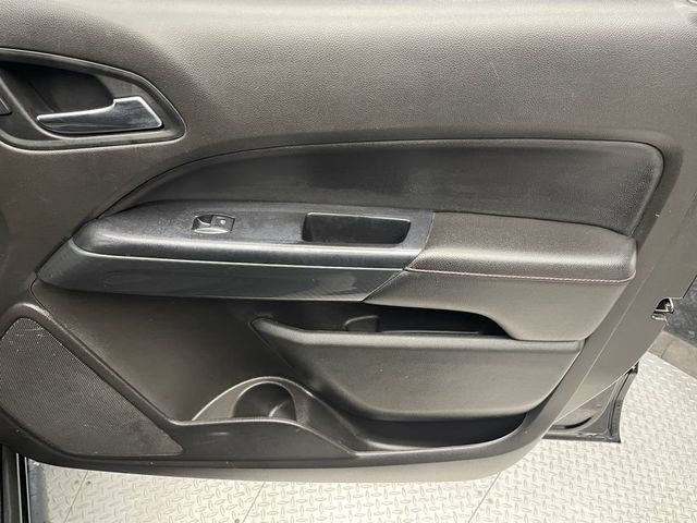 2016 GMC Canyon 4WD Ext Cab 128.3" SLE - 22968159 - 19