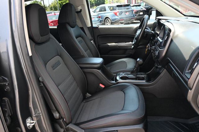 2016 GMC Canyon 4X4 Crew Cab SLE Turbo Diesel - 22841769 - 16