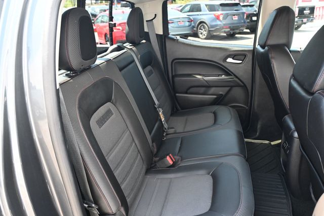 2016 GMC Canyon 4X4 Crew Cab SLE Turbo Diesel - 22841769 - 18