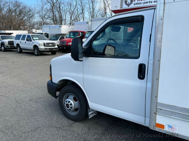 2016 GMC Savana 3500 Cutaway 2dr Chassis DRW - 21675099 - 9