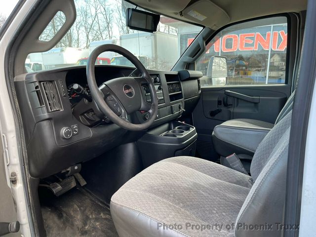 2016 GMC Savana 3500 Cutaway 2dr Chassis DRW - 21675099 - 10