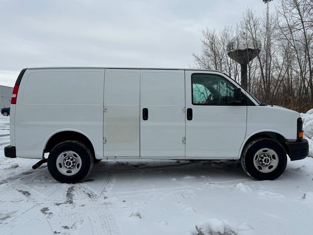 2016 GMC Savana Cargo Van RWD 2500 135" - 22953579 - 12