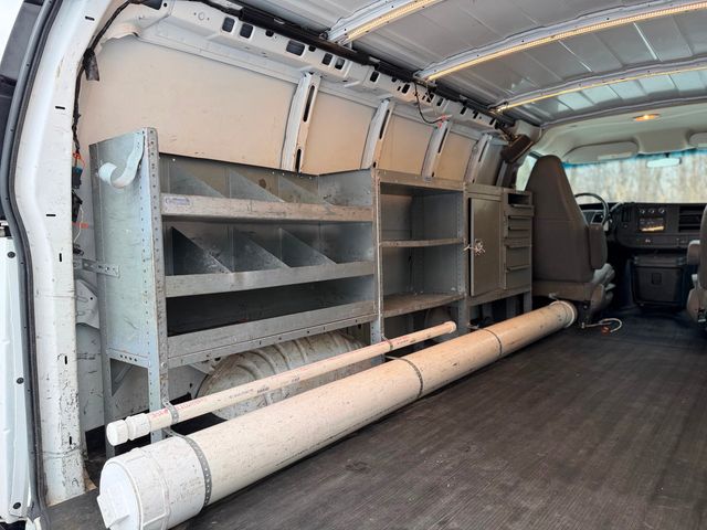 2016 GMC Savana Cargo Van RWD 2500 135" - 22953579 - 29