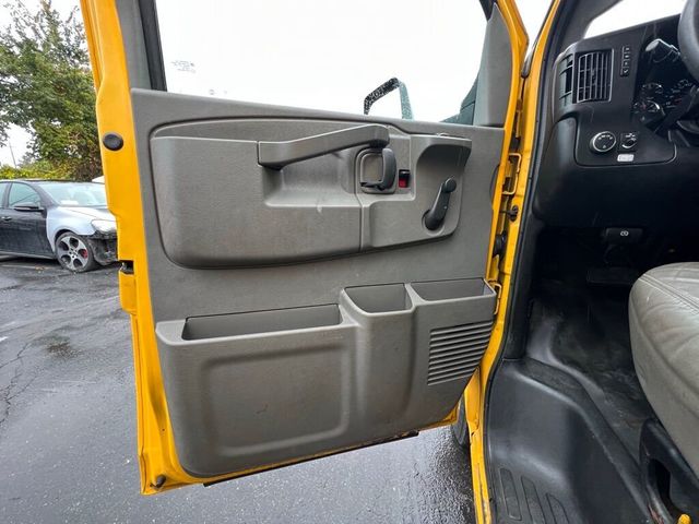 2016 GMC Savana Commercial Cutaway 3500 Van 177" - 21632919 - 14