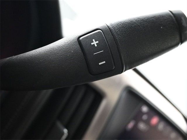 2016 GMC Sierra 1500 4WD Crew Cab 153.0" Denali - 22911743 - 28