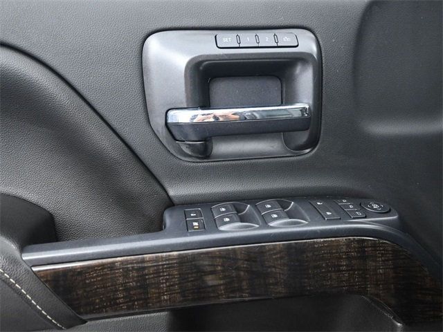 2016 GMC Sierra 1500 4WD Crew Cab 153.0" Denali - 22911743 - 8