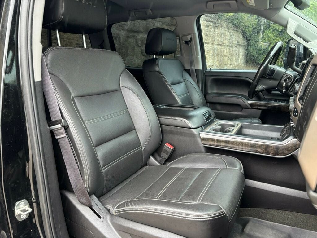 2016 Gmc Sierra Denali photo 3
