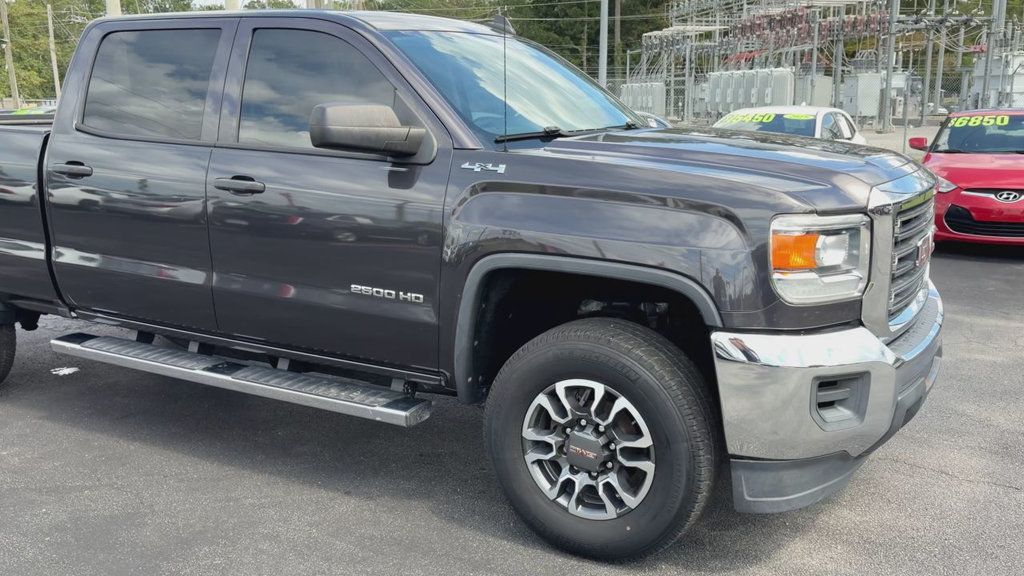 GMC Sierra 2500HD 2500 HEAVY DUTY photo 2