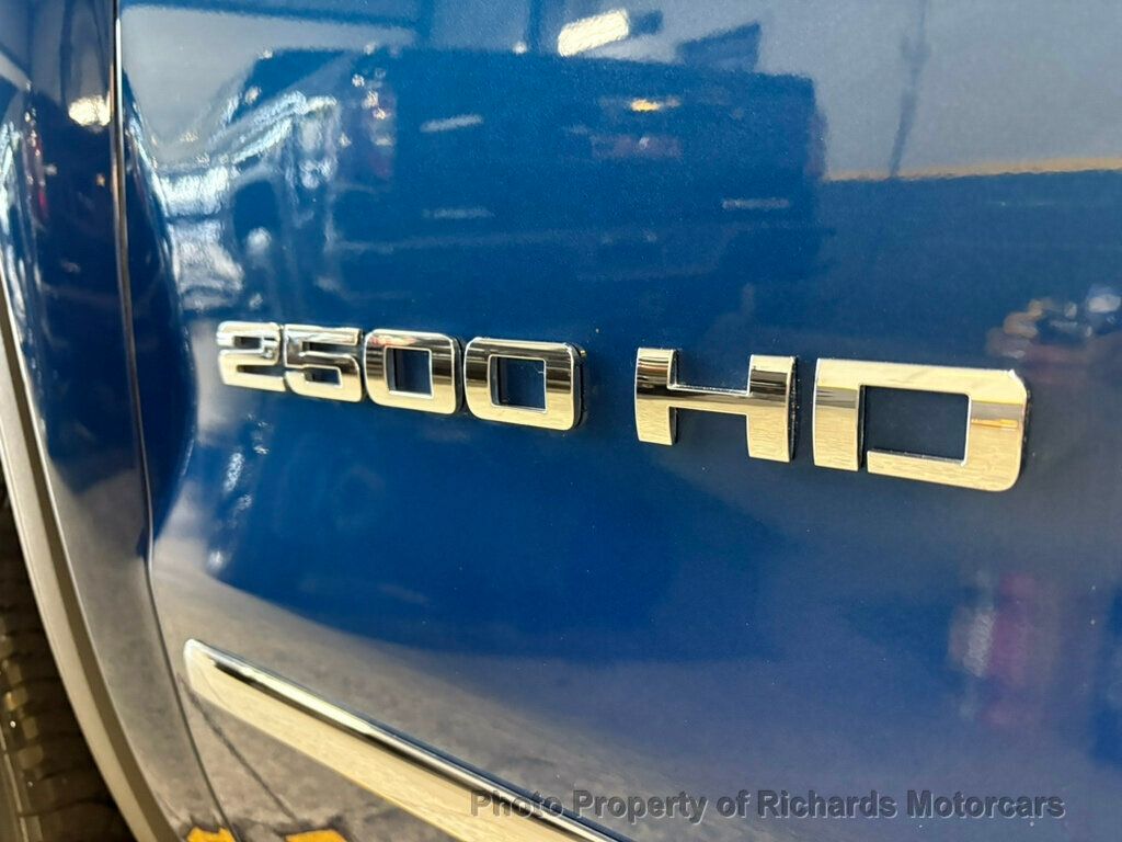 2016 GMC Sierra 2500HD 4WD Crew Cab 153.7" SLT - 22928137 - 9