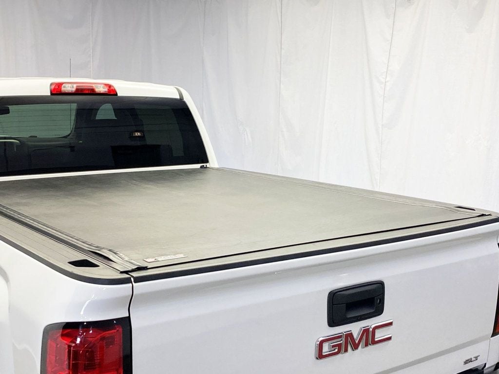 2016 Gmc Sierra SLT photo 9