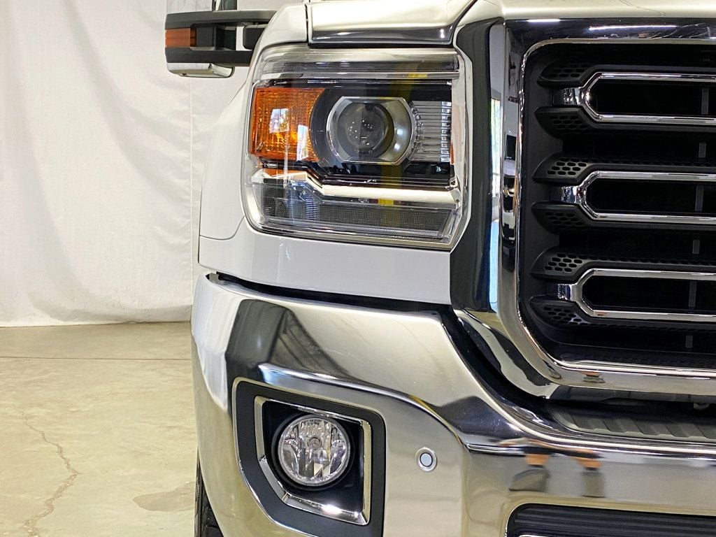 2016 Gmc Sierra SLT photo 15