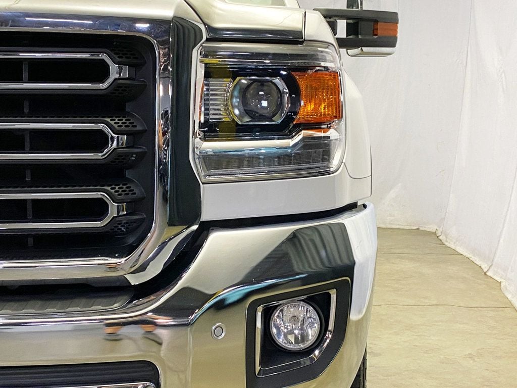 2016 Gmc Sierra SLT photo 16